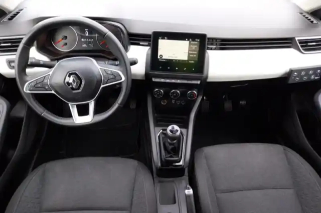 Renault Clio tce 90 — photo 26