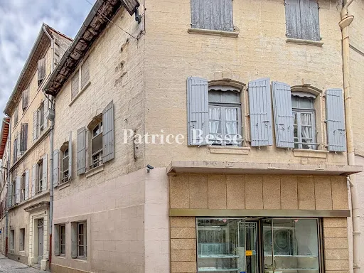 Propriété 17 pièces 567 m²