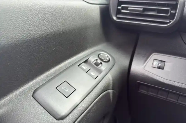 Peugeot Partner dangel 4x4 fgn diesel 130 ch m automatique — photo 87