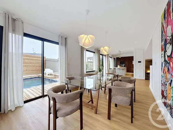 Maison 6 pièces 149 m²