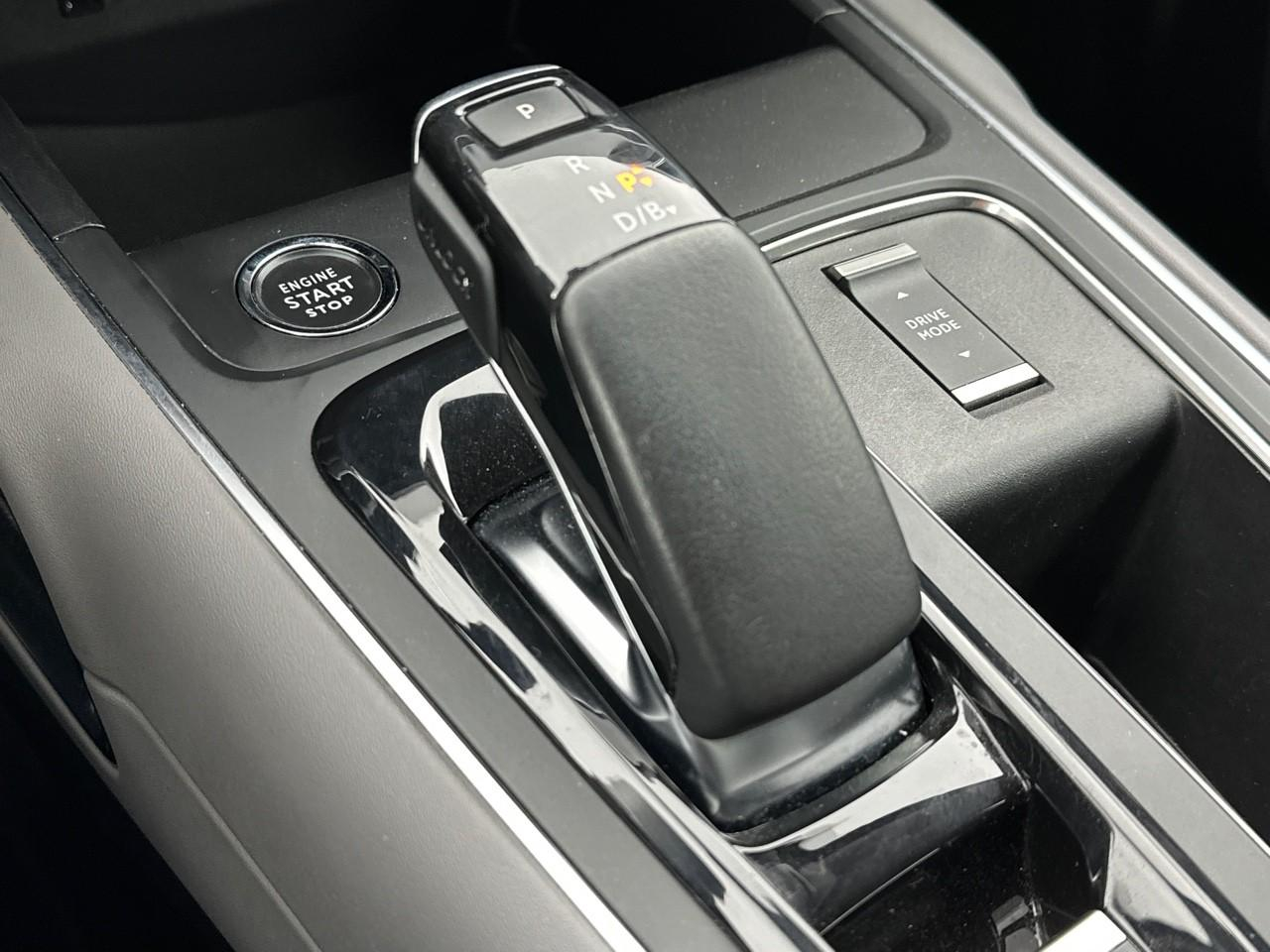 Citroën C5 Aircross hybride rechargeable 225 s&s e-eat8 shine — photo 32