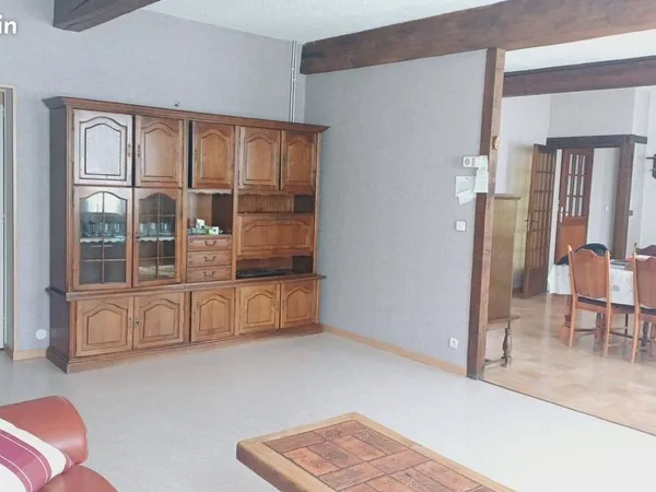 Immeuble 240 m²