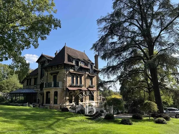 Yerres (91) - Propriété Anglo-Normande avec Maison de gardien - Jardin de 5 000 m²