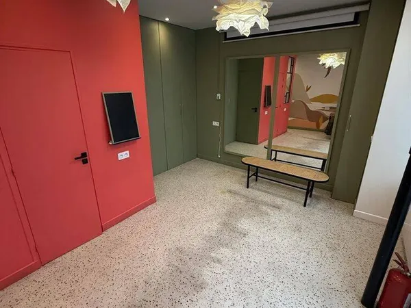 Boutique 2 pièces 25 m²