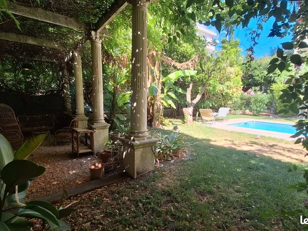 Très belle maison bourgeoise 250m2 piscine