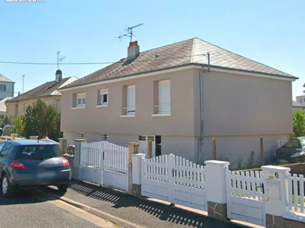 Loue maison 2 niveaux