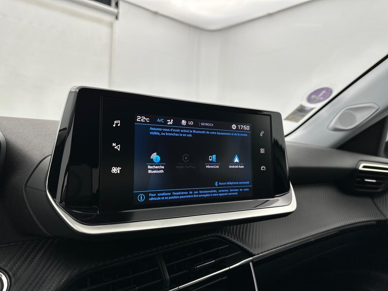 Peugeot 2008 puretech 130 s&s eat8 allure — photo 23