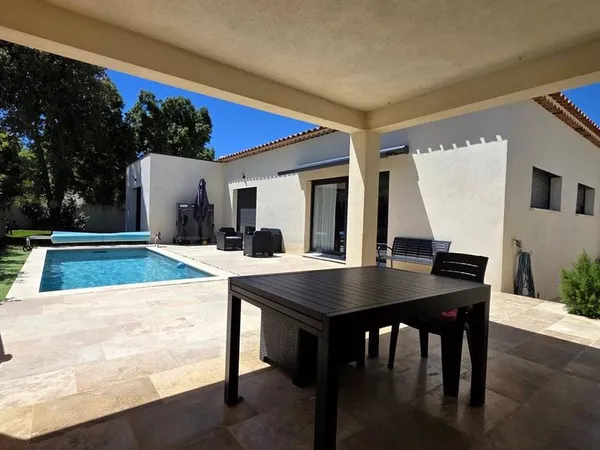 Maison de luxe 6 pièces 135 m²