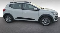 Dacia Sandero 1.0 TCe 90ch Stepway Confort — photo 4