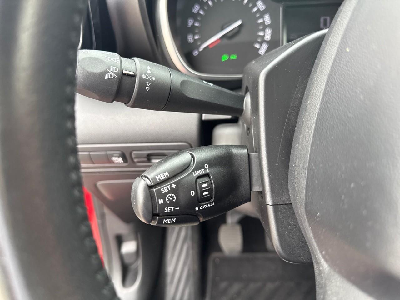 Citroën C3 Aircross puretech 110ch s&s shine — photo 14