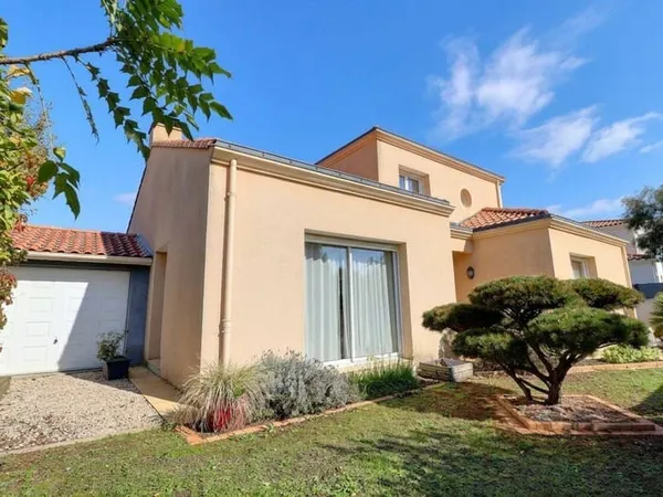 Maison 6 pièces 148 m²