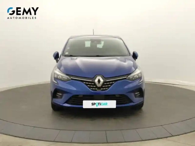 Renault Clio e-tech 140 - 21n — photo 23