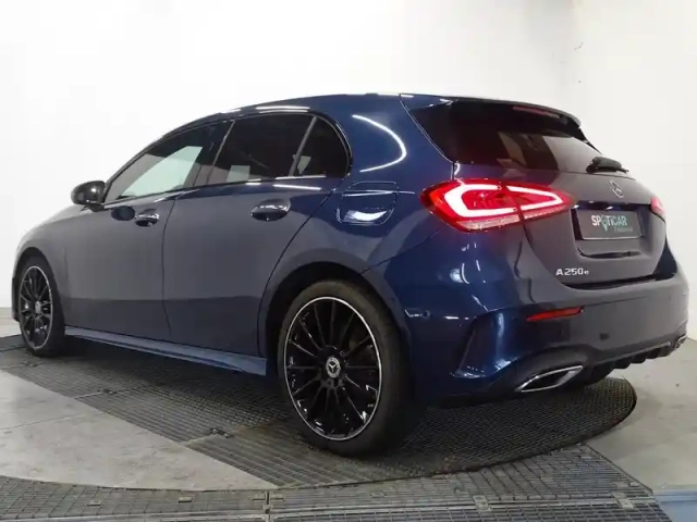 Mercedes Classe A 250 e 160+102ch amg line 8g-dct 8cv — photo 7