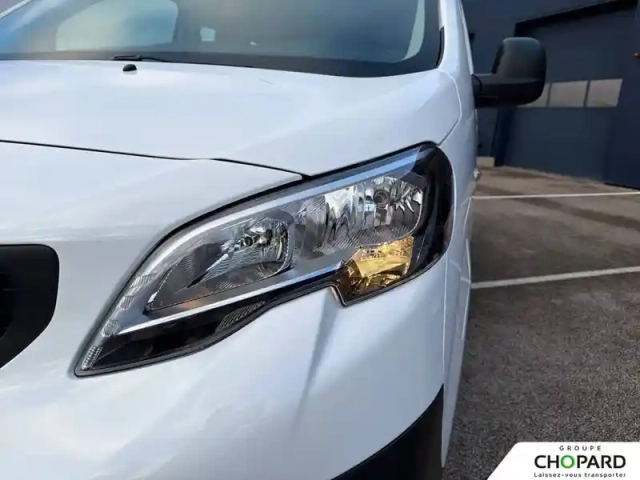 Peugeot Expert e- combi standard electrique 50 kwh 136ch — photo 59