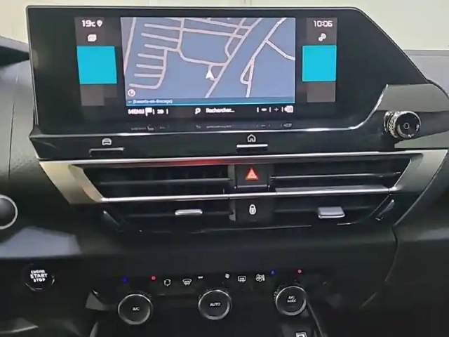 Citroën C4 puretech 130 s&amp;s eat8 — photo 22