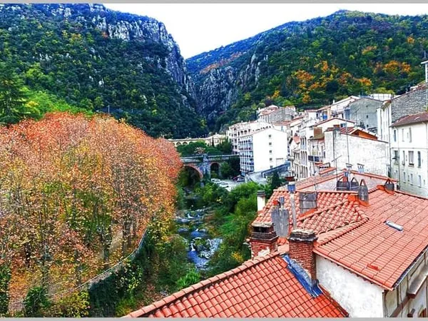 Bel appartement type T3 entièrement meublé à 2 pas des therm