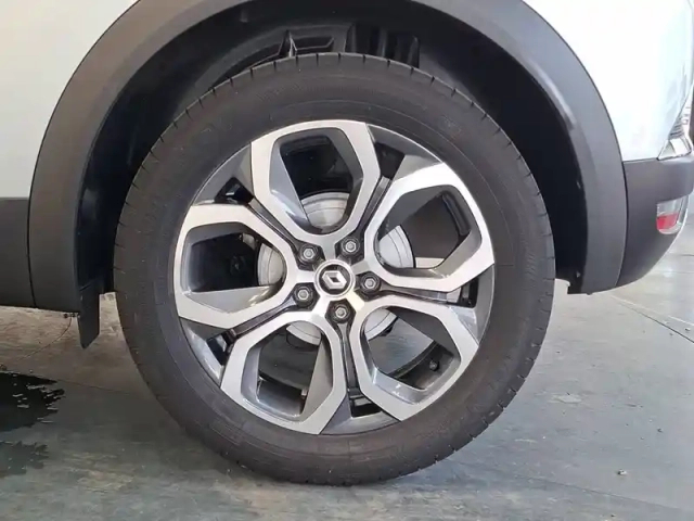 Renault Captur tce 90 — photo 10