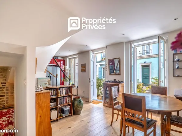 Maison 7 pièces 144 m²