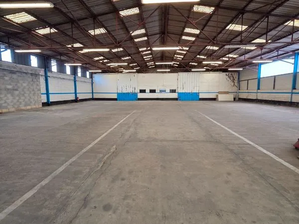 Local d’activité et entrepôt Location Limoges   70€