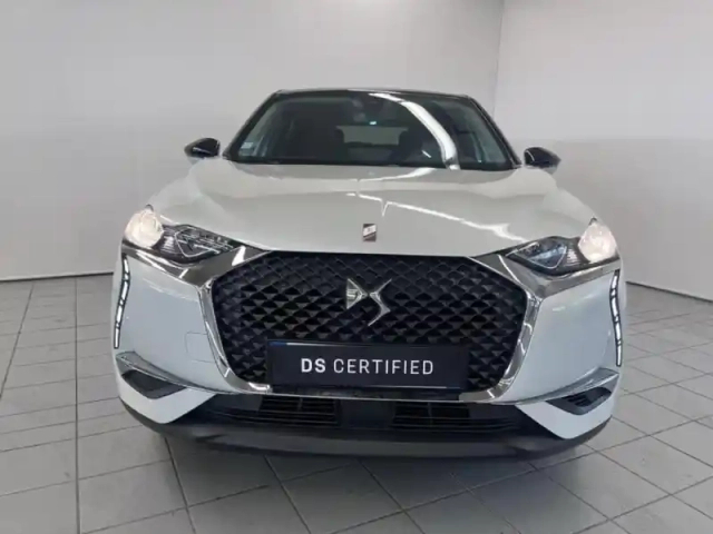 Ds Ds 3 crossback e-tense so chic 4cv — photo 2