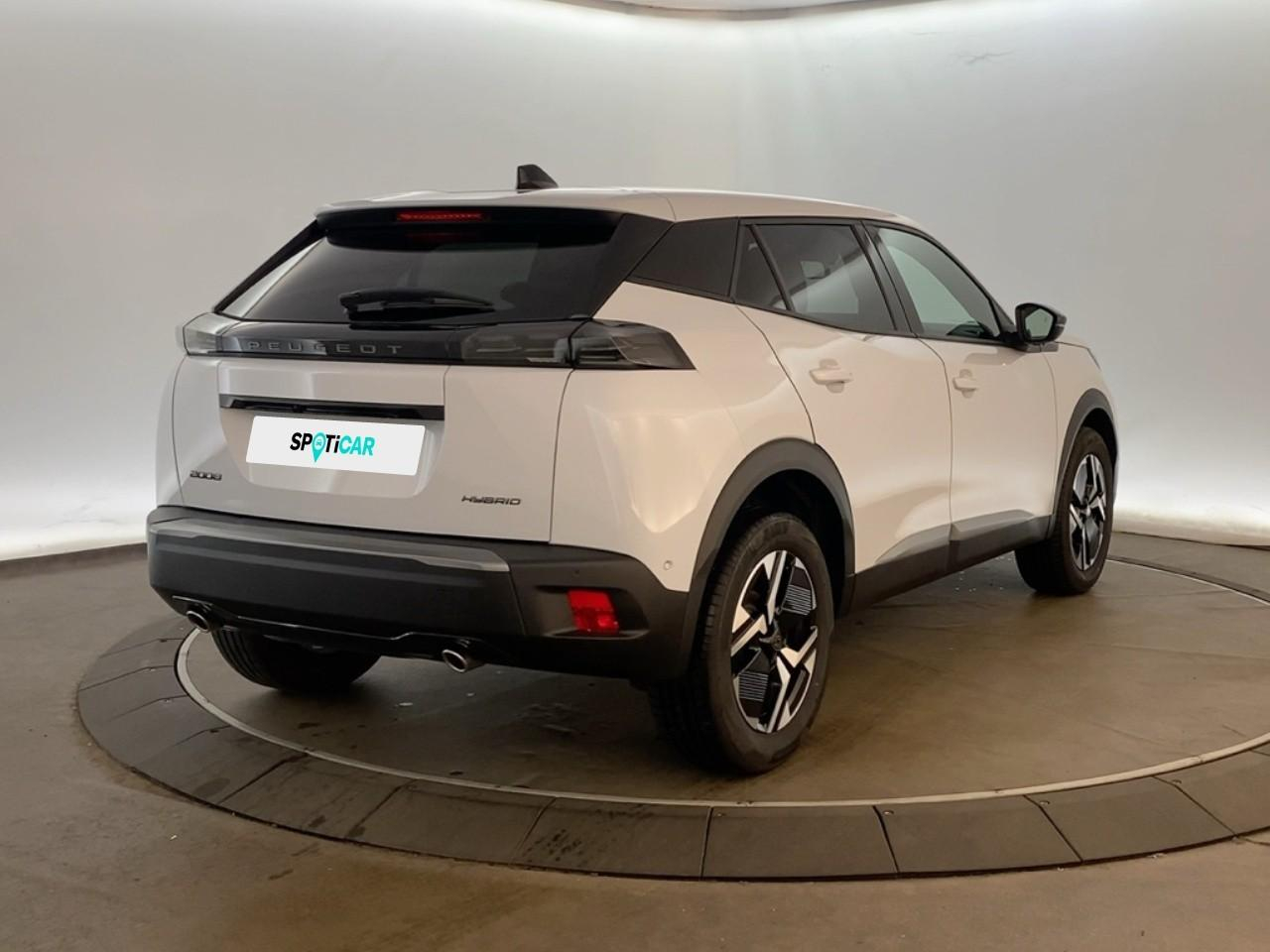 Peugeot 2008 hybrid 145 ch e-dcs6 allure — photo 7