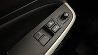Suzuki Swift 1.2 Dualjet Hybrid 83ch Avantage — photo 29