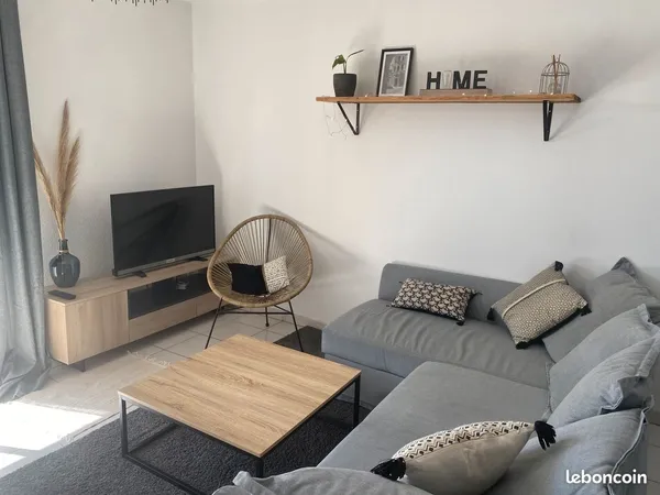 Location meublé T2 de 49m2