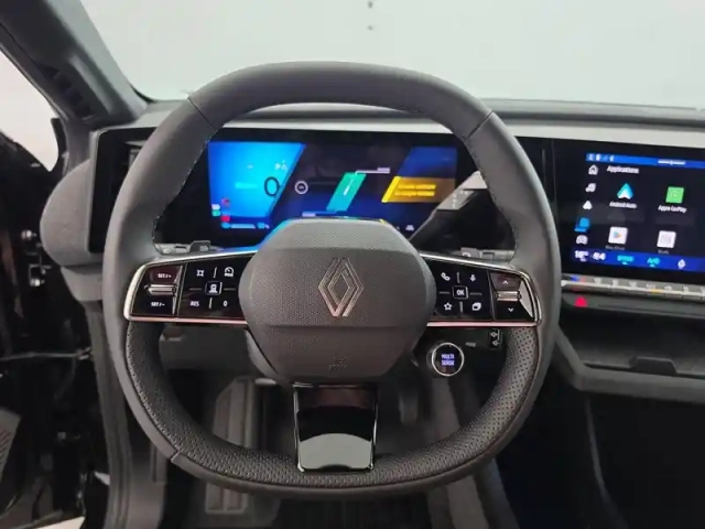 Renault Megane e-tech 220 ch autonomie confort gsr2 — photo 163