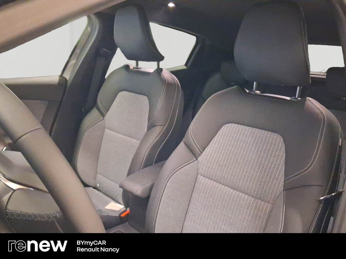Renault Clio TCe 90 ch GSR2 — photo 11
