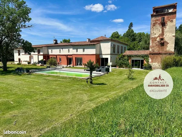 Propriété 6 pièces 342 m²