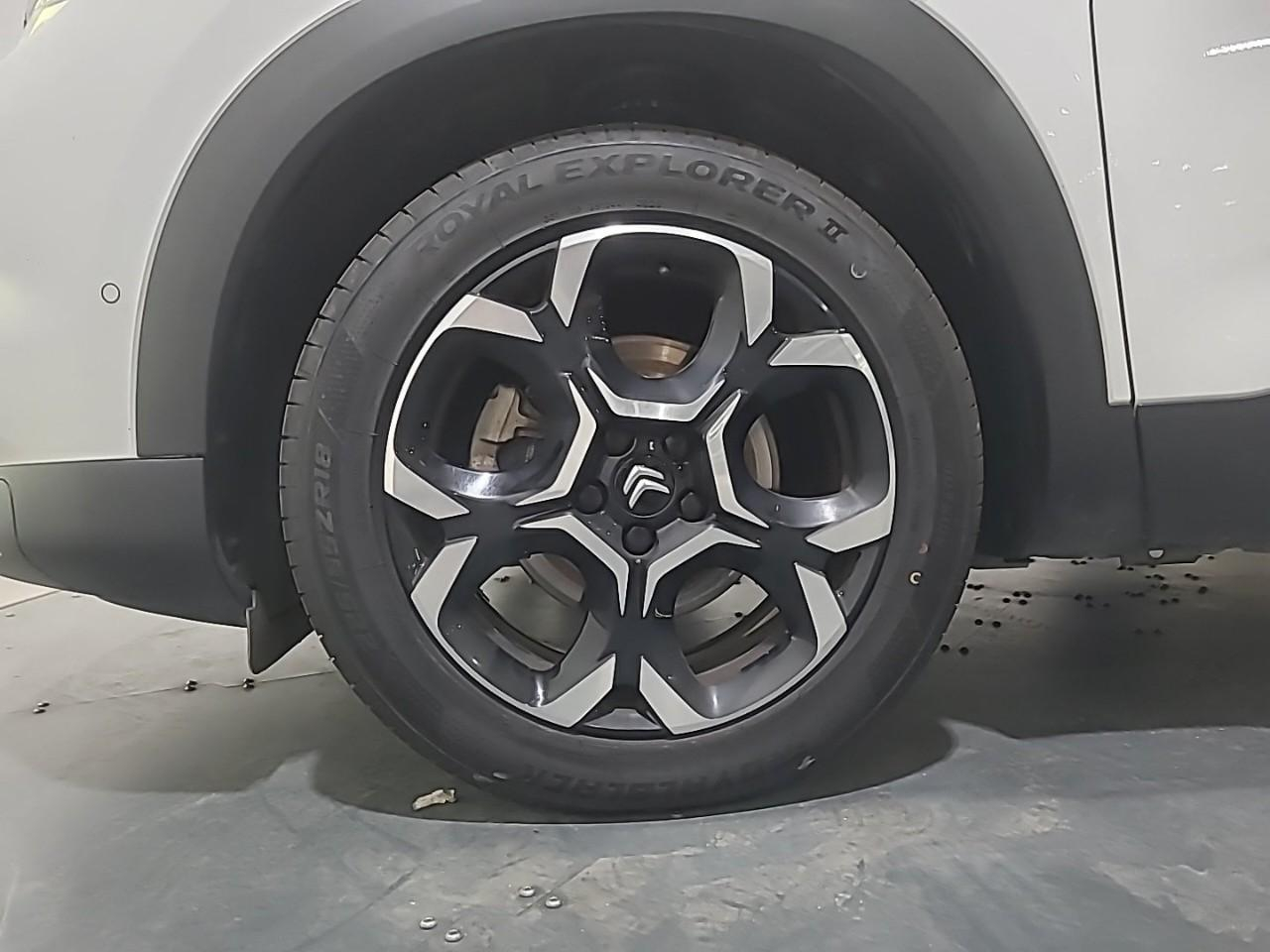Citroën C5 Aircross bluehdi 130 s&s eat8 c-series — photo 16