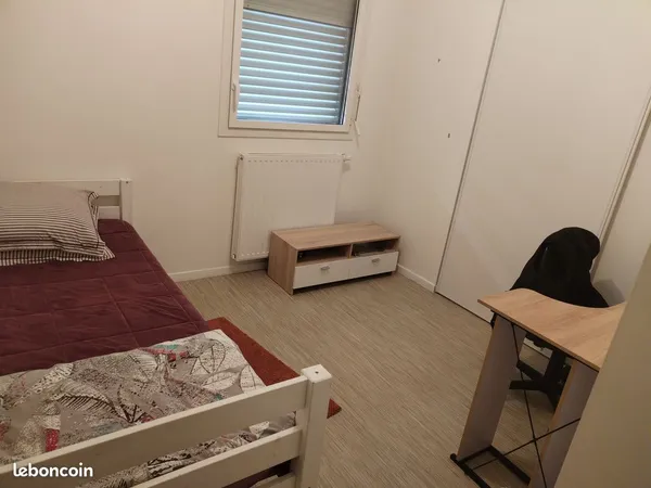 Chambre à louer meublé