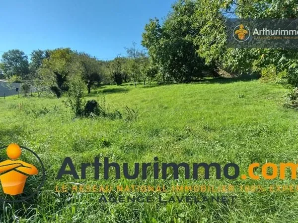 Terrain 1000 m²