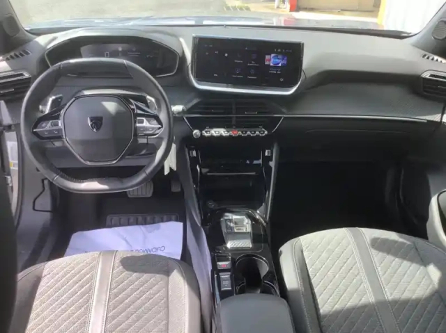 Peugeot 2008 nouveau 130 s&amp;s eat8 allure — photo 13
