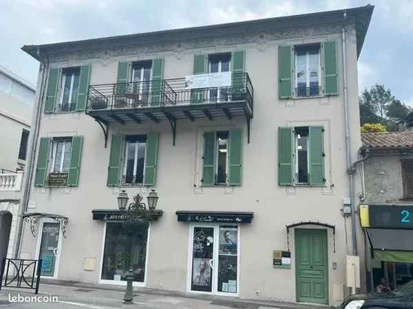 Bureaux 12 m² Contes