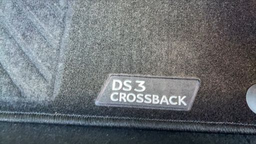 DS DS3 Crossback 1.2 PureTech 100 - Grand Chic – 2020 – 97804 km – Essence – Boîte Manuelle — photo 21
