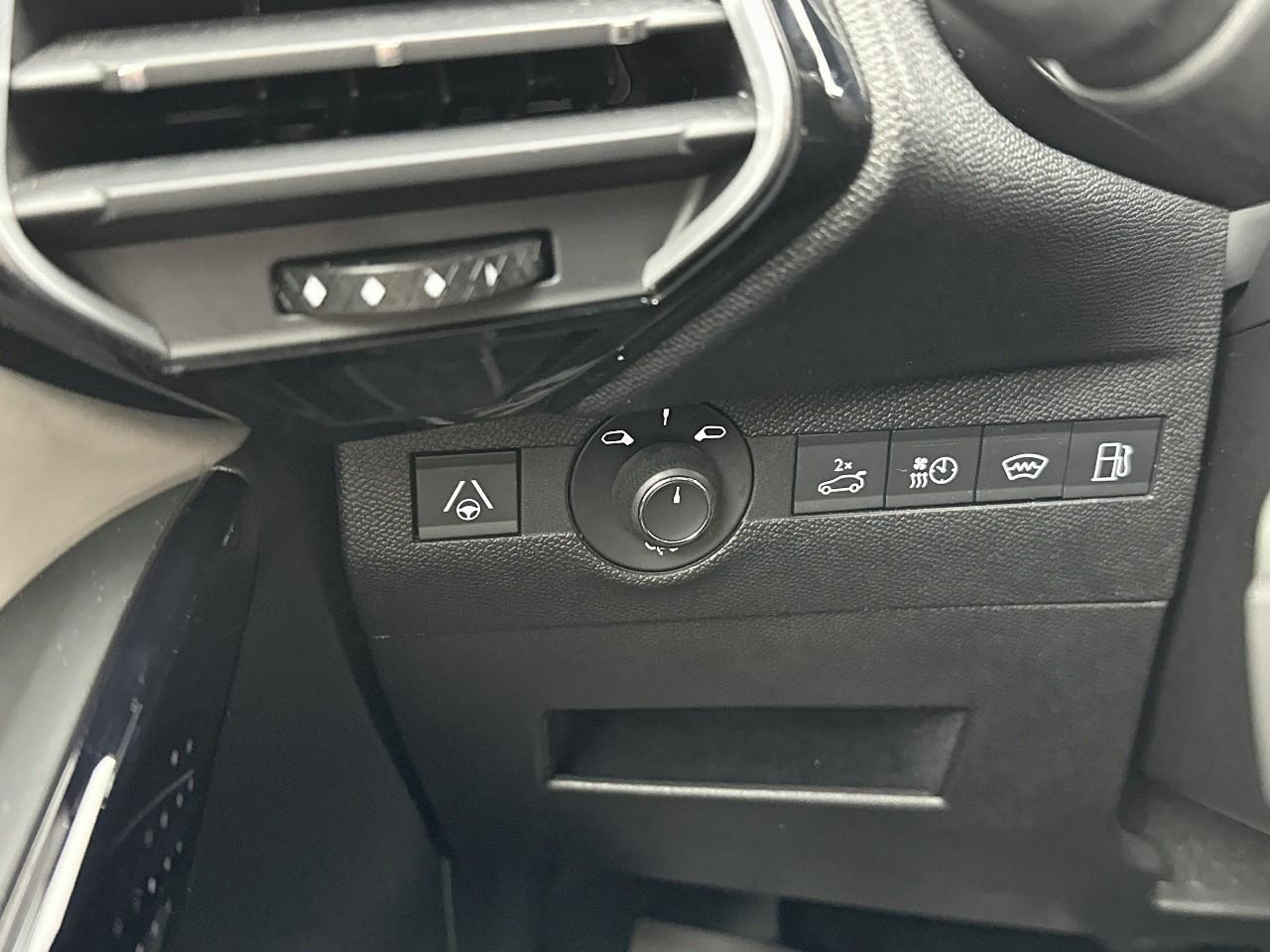 Ds Ds 7 crossback e-tense 4x4 360 la premiere / full options — photo 17