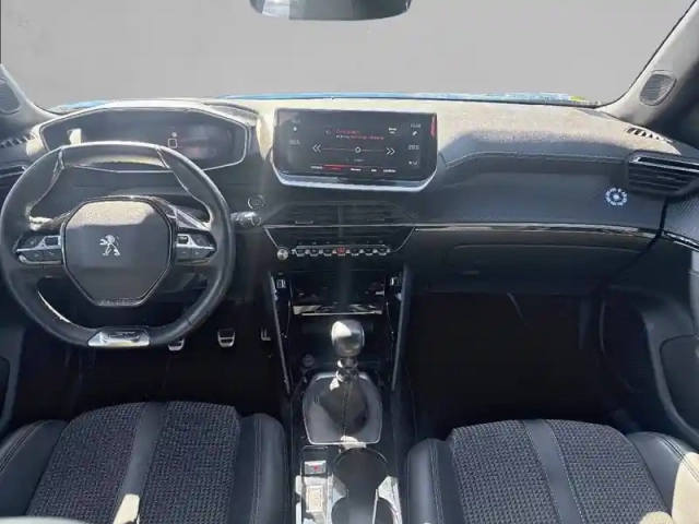 Peugeot 2008 puretech 130 s&amp;s bvm6 — photo 8