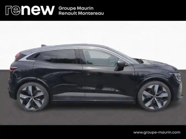 Renault Megane e-tech electric ev60 220ch techno super charge — photo 3