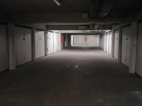 Garage/box 13 m² Saint Germain En Laye