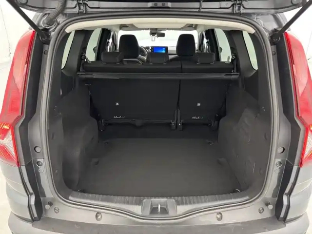 Dacia Jogger tce 110 5 places — photo 27
