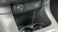 Citroen C3 1.2 PureTech 83ch S&S Shine — photo 19