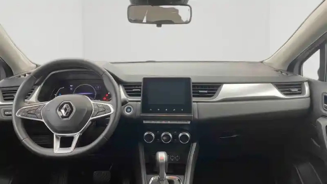Renault Captur e-tech 145 - 21 — photo 14