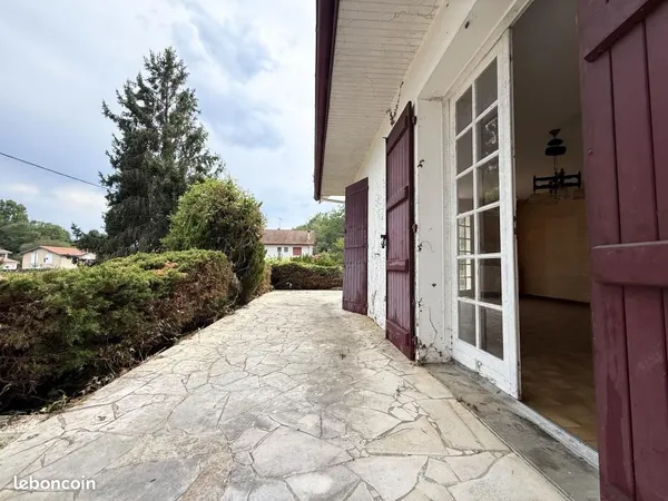 Maison 9 pièces 207 m²