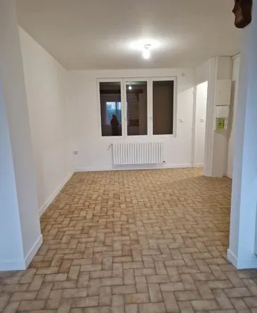 Maison de ville avec petite cour