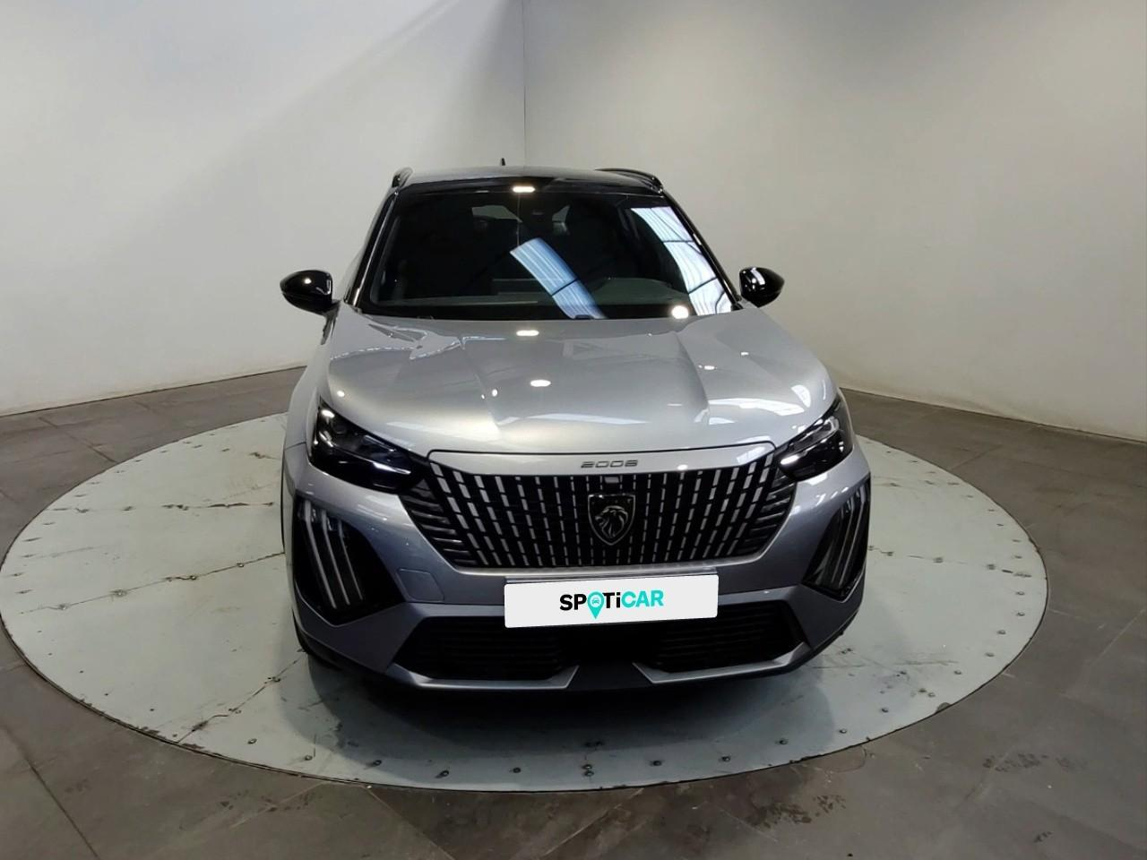 Peugeot 2008 hybrid 145 ch e-dcs6 gt — photo 8