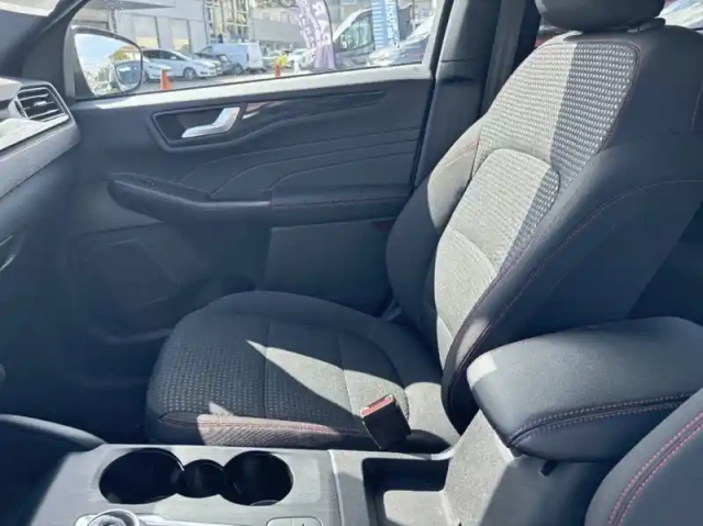 Ford Kuga 2.5 duratec 225ch phev st-line bva — photo 27