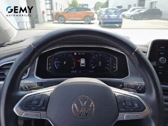 Volkswagen T-Roc 1.5 tsi evo 150 start/stop dsg7 — photo 16