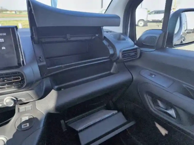 Citroën Berlingo diesel 100 ch m manuelle — photo 63