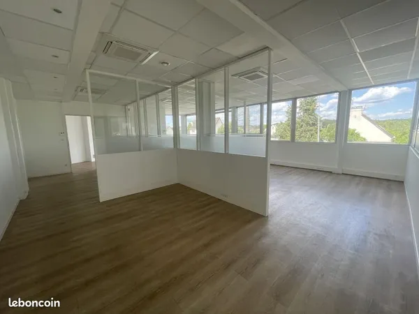 Bureaux 171 m²